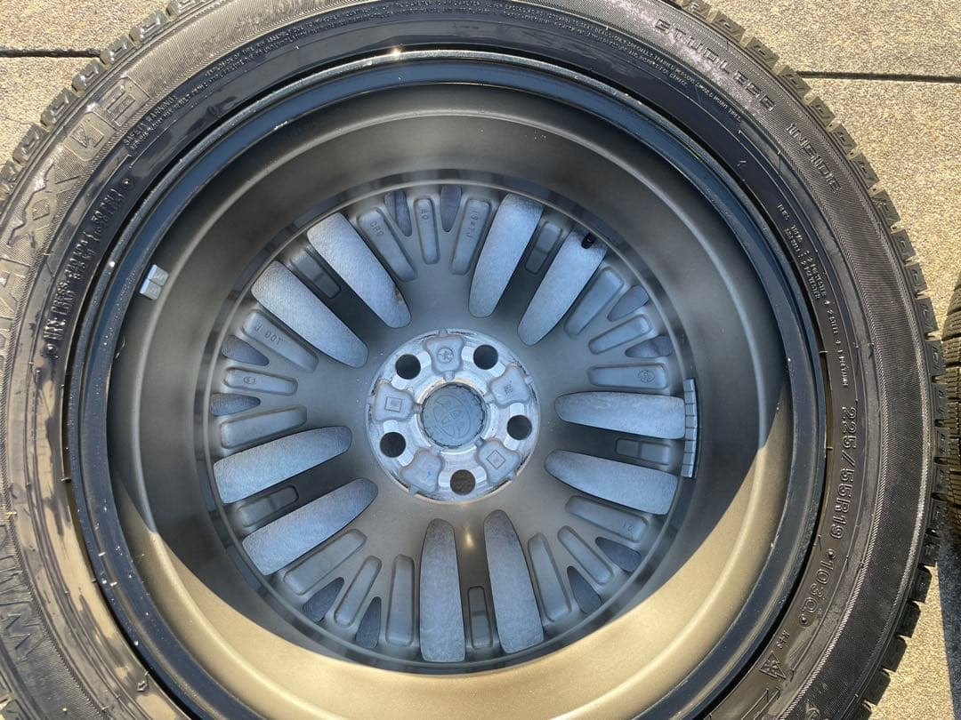 送料込み！アルファード・ヴェルファイア・40型・純正・19インチ・スタッドレス