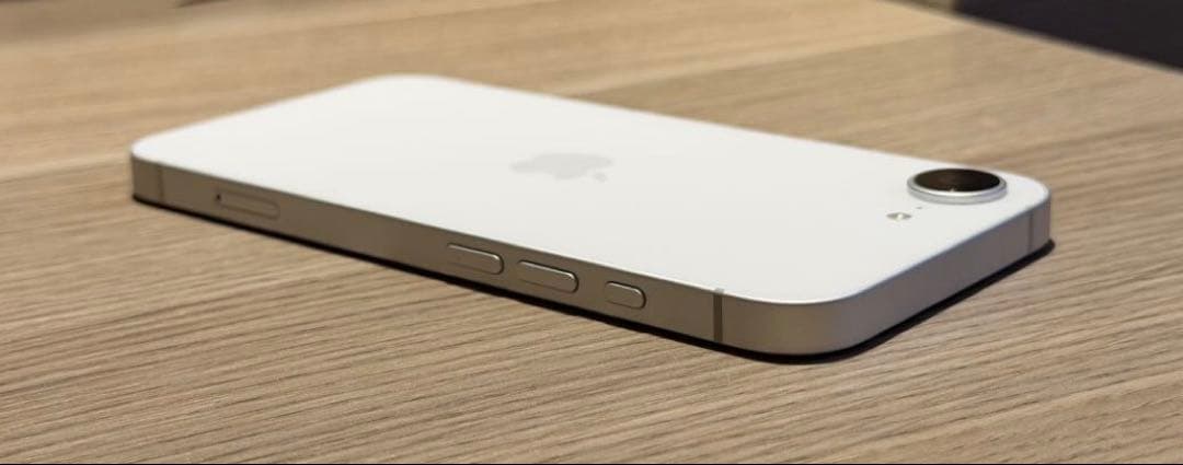 【超美品】 iPhone 16e, 512GB, バッテリー100%