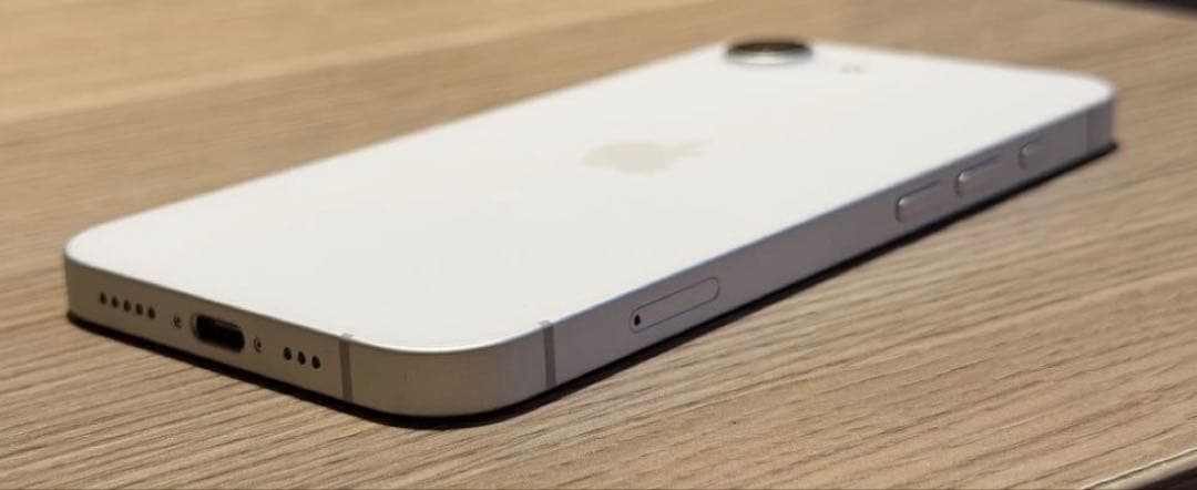 【超美品】 iPhone 16e, 512GB, バッテリー100%