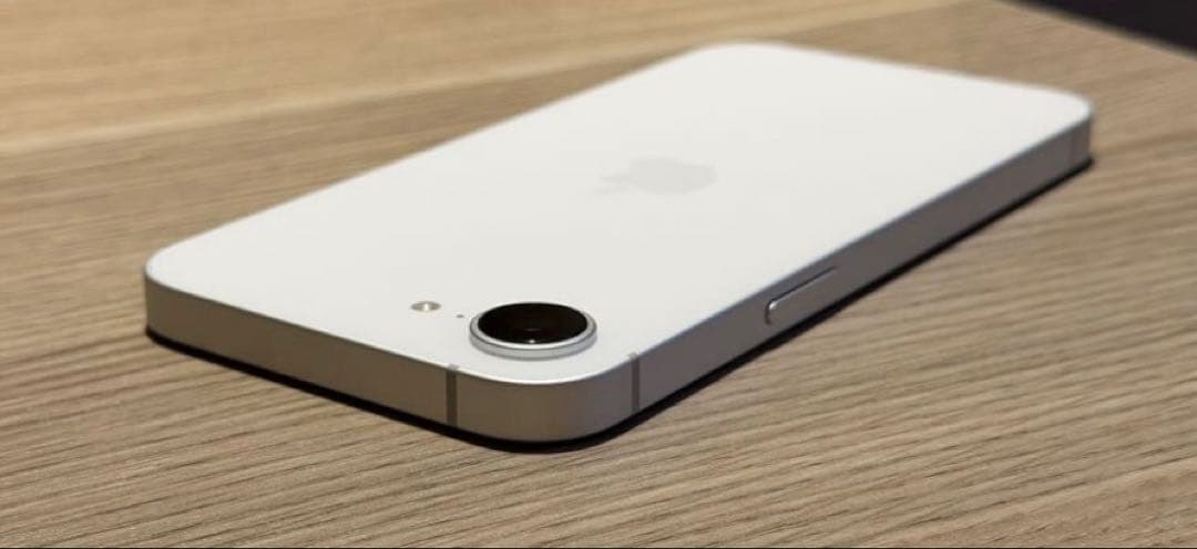 【超美品】 iPhone 16e, 512GB, バッテリー100%