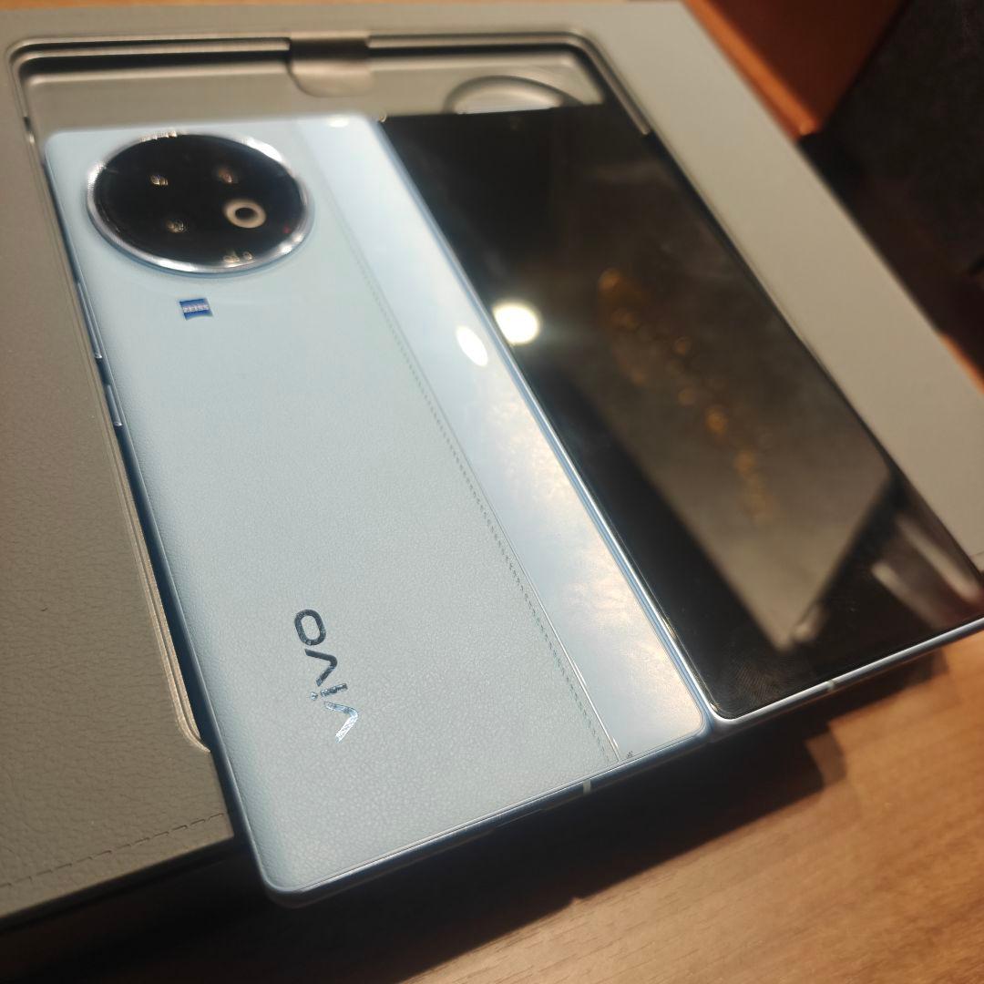 vivo X Fold2 256GB 12GB RAM 青 折りたたみスマホ