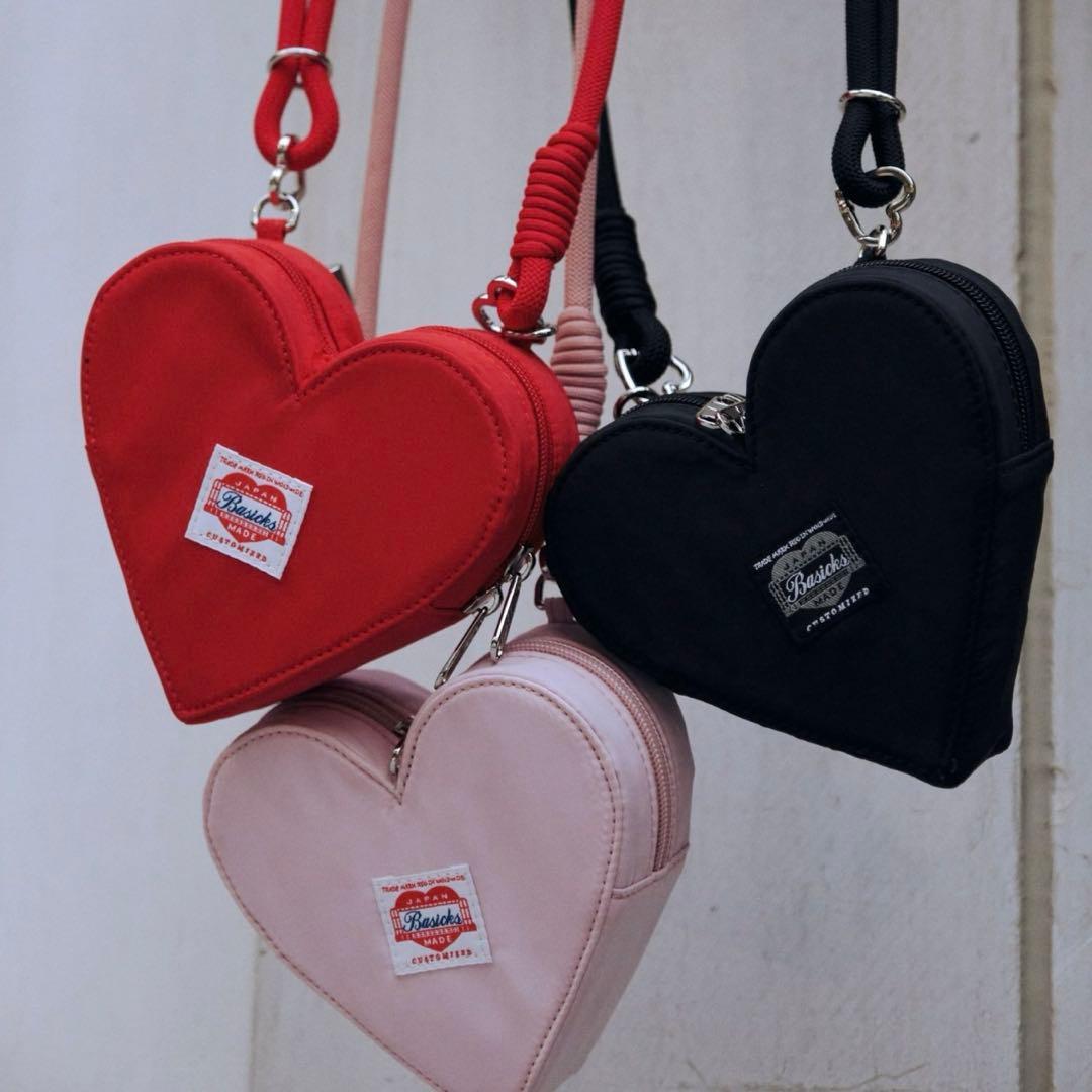 BASICKS × OUTDOOR PRODUCTS ハートミニショルダーバッグ