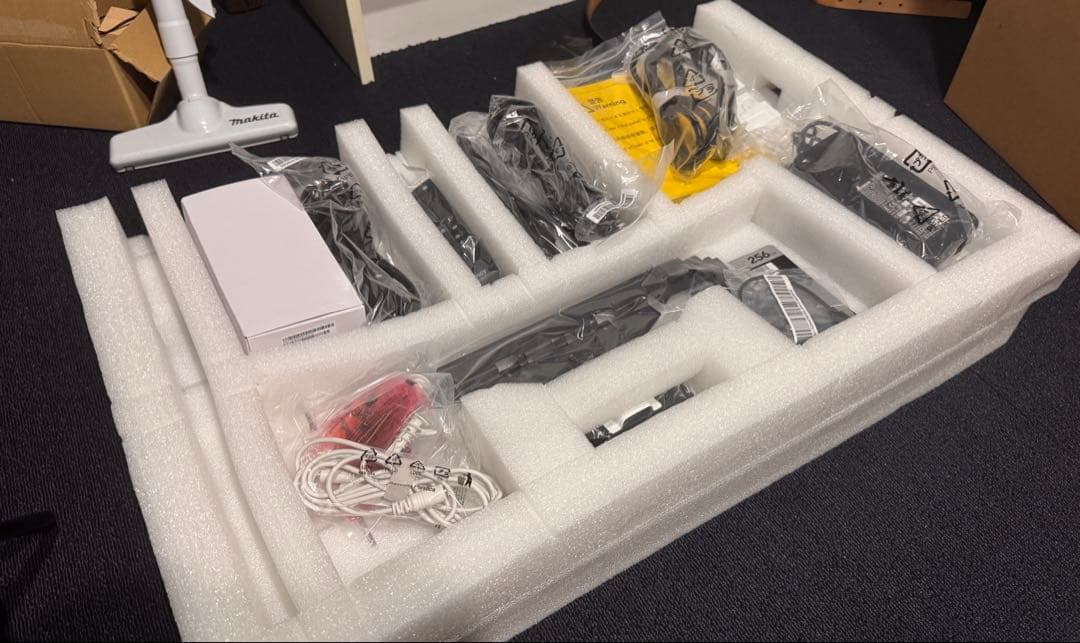 【極美品】JOLED 国産 有機EL 4k 27型モニター glancy