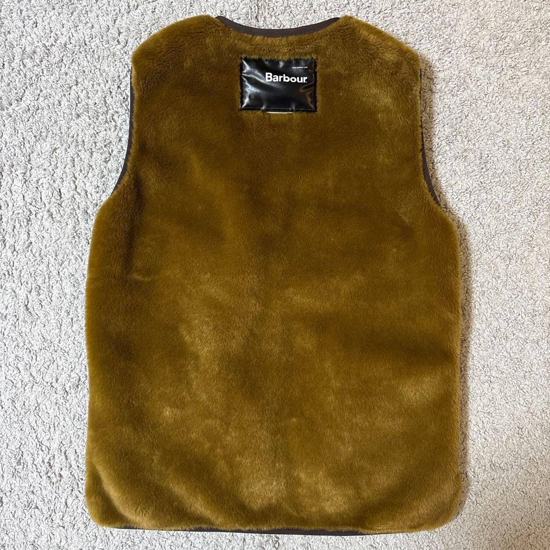 Barbour ファー ベスト