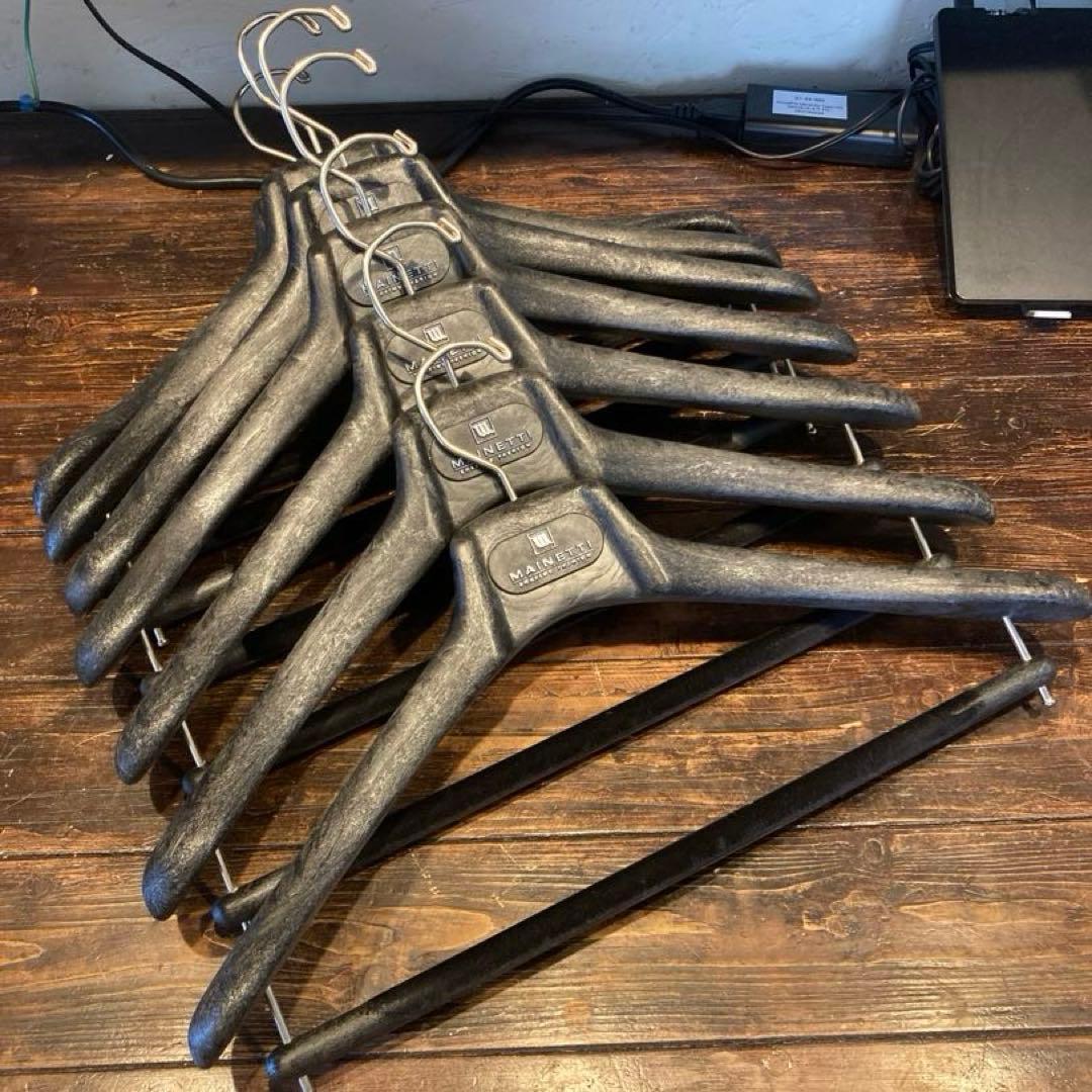 MAINETTI ハンガー ７本セット　サイズ43　ブラック