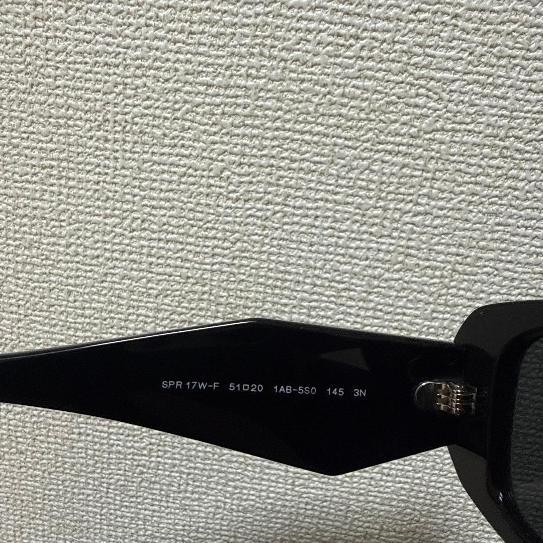 PRADA サングラス