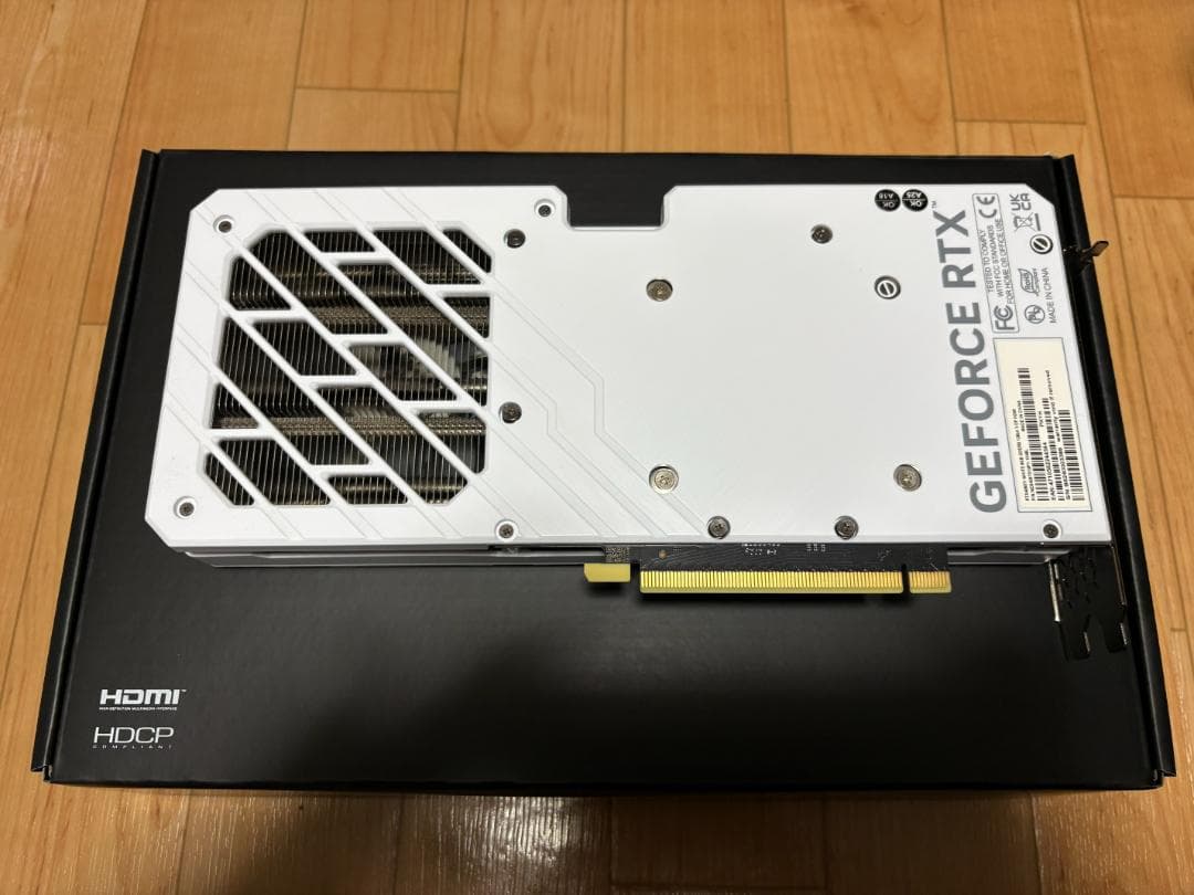 グラフィックボード・グラボ・ビデオカード Palit GeForce RTX4060Ti White VRAM8GB