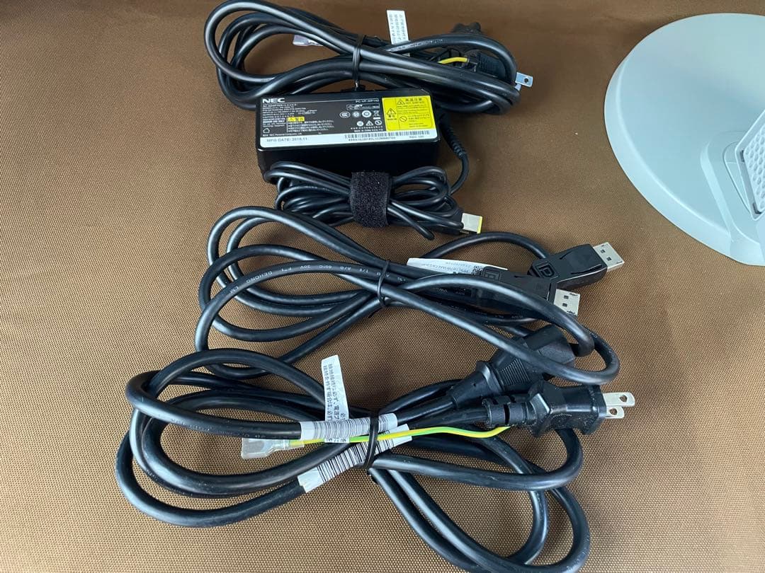 NEC Mate 小型PC 液晶セット 第8世代i3 SSD＋HDD Win11