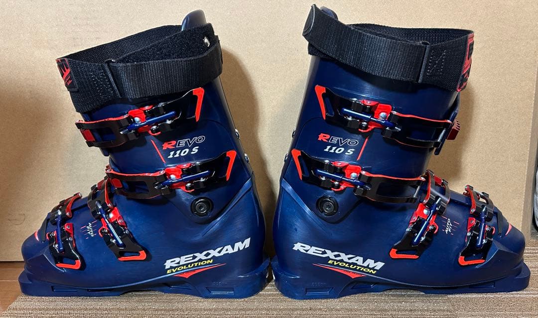 ガ*S様 シェルのみです！　REXXAM REVO 110 S スキー用ブーツ