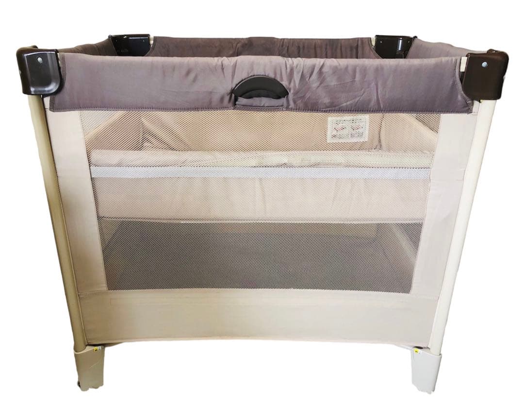 アップリカ　ベビーベッド　プレイヤード　ココネルエアー