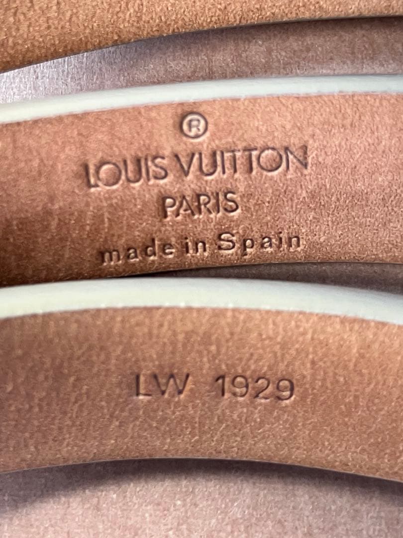 まとめて購入10%割引！送料無料！VUITTON国内正規　ルイヴィトン高級ベルト