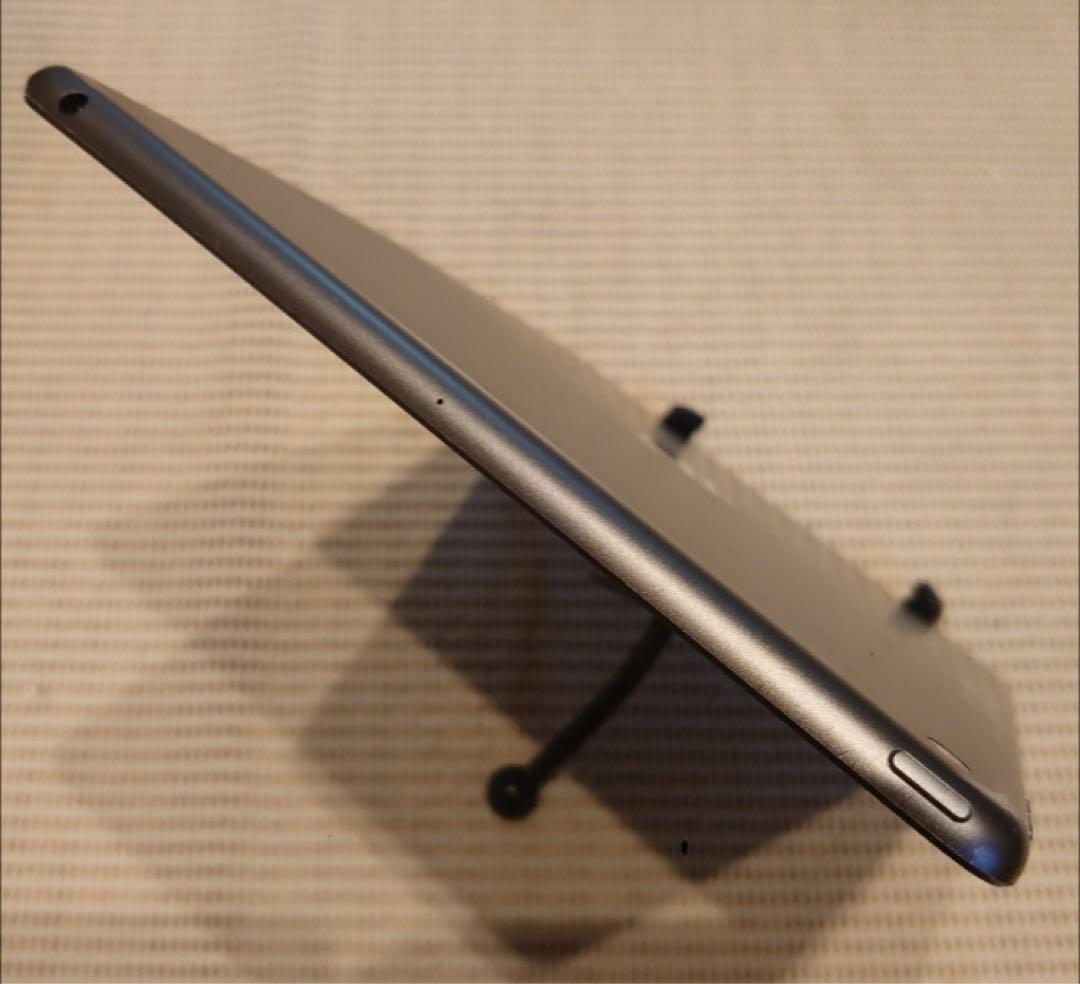 DMPCP完動品iPad第7世代(A2197)本体128GBグレイ送料込