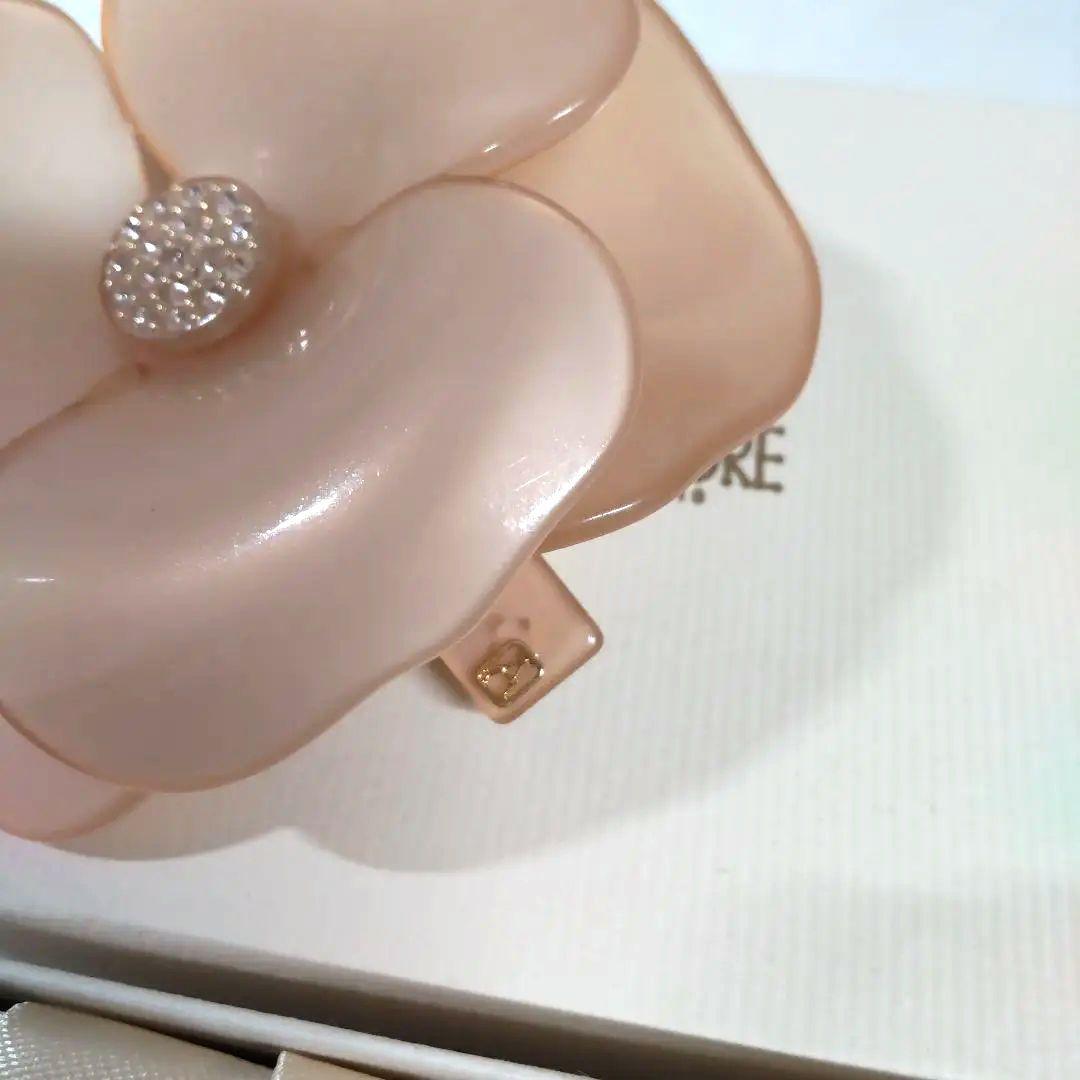 アレクサンドルドゥパリ　大サイズ　カメリアバレッタ　約10cm