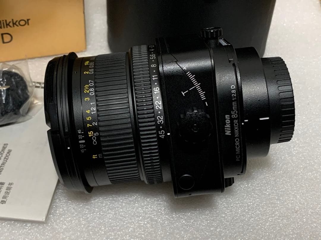 レンズ(単焦点) NIKON PC MICRO NIKKOR 85mm 2.8 D