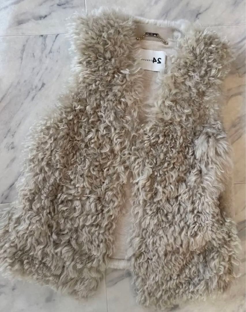 【新品未使用】定価21万円manzoni24羊毛ラビット切り替えファージレ