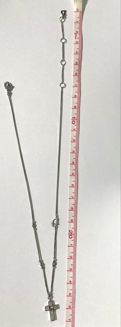 ディオール　Dior クロスモチーフネックレス　シルバー