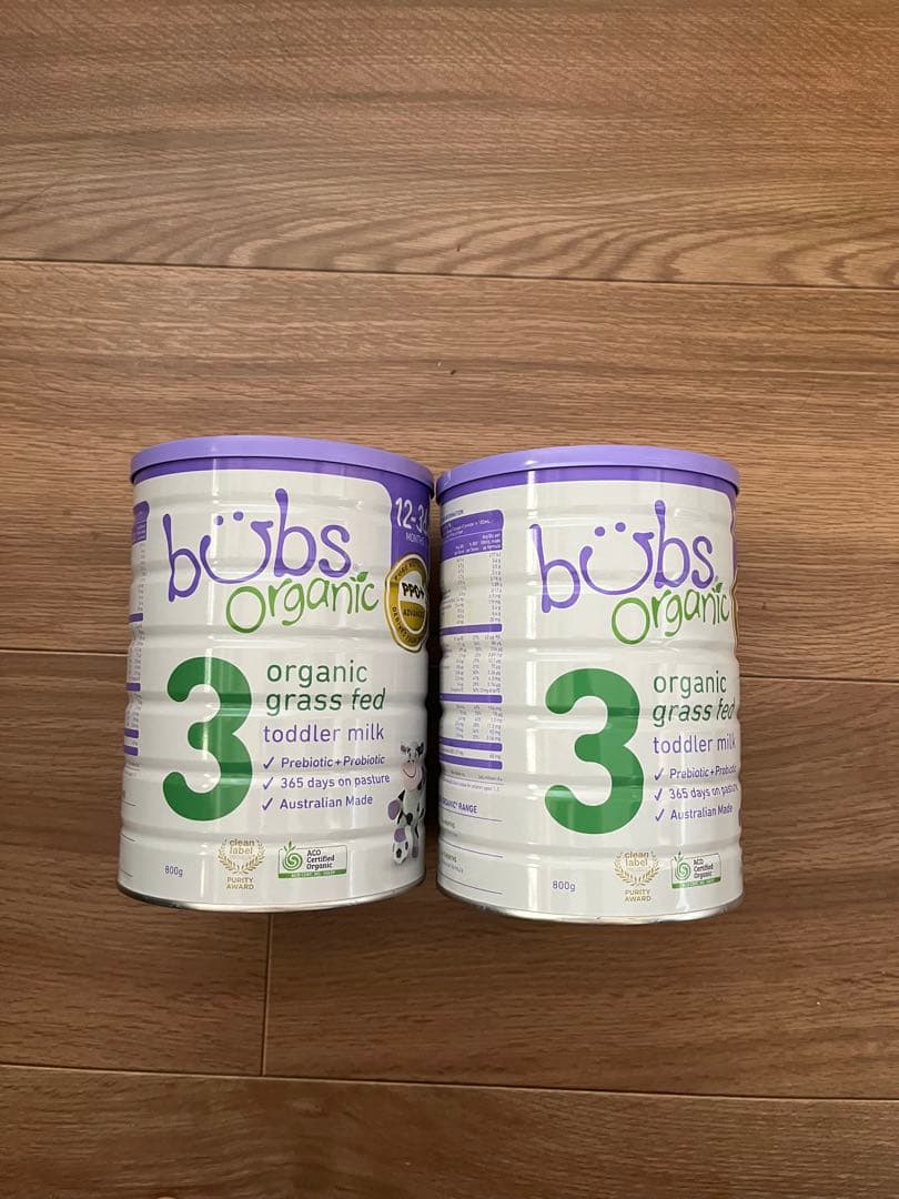bubsオーガニック粉ミルク ステップ3、2缶
