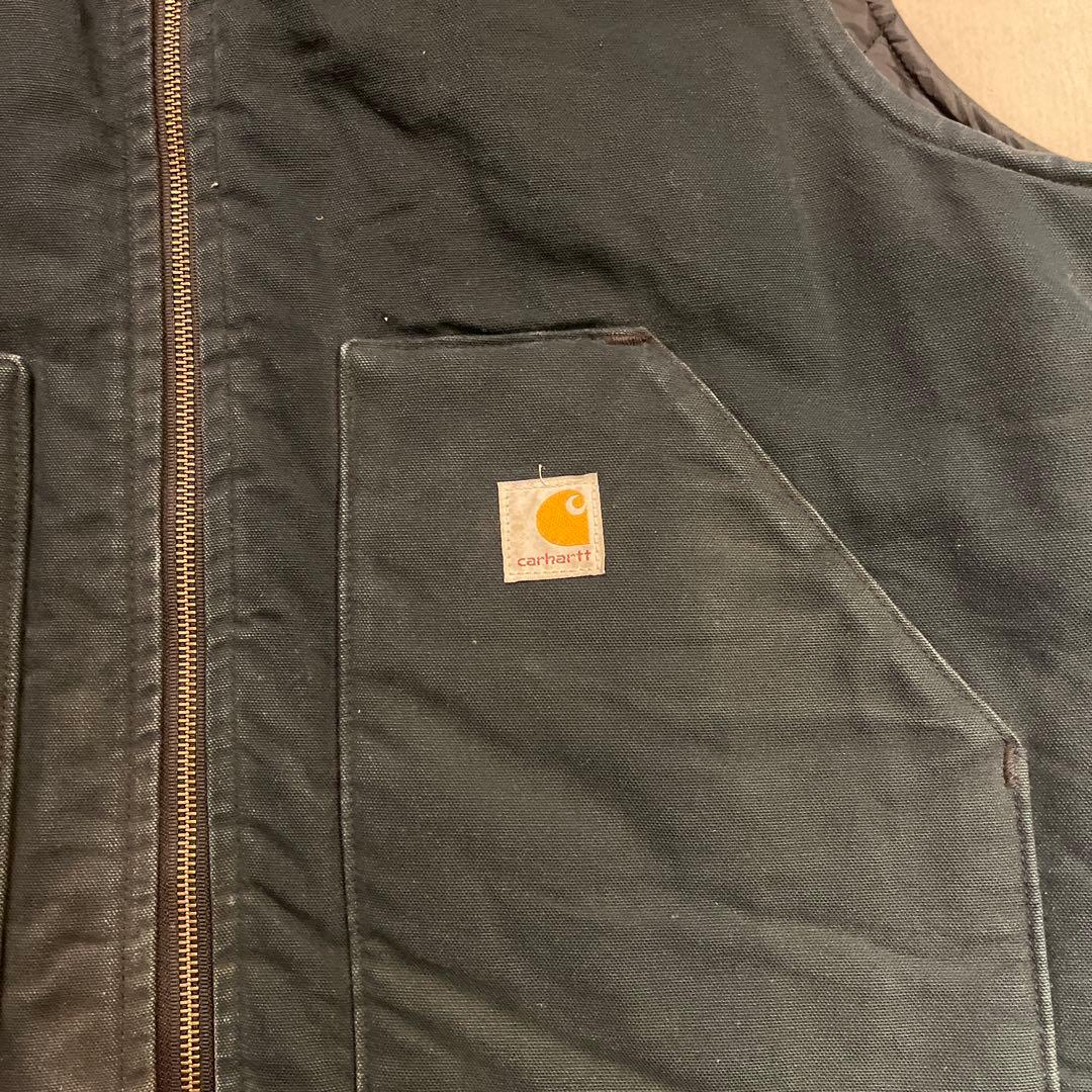 Carhartt ダークグリーン ベスト