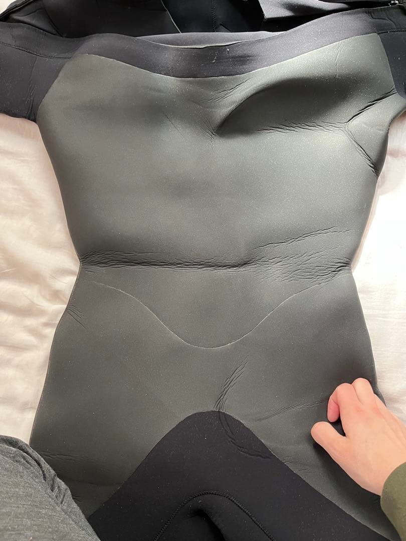 【最終値下】【着用少】mellow ウェットスーツセミドライ　L〜XL