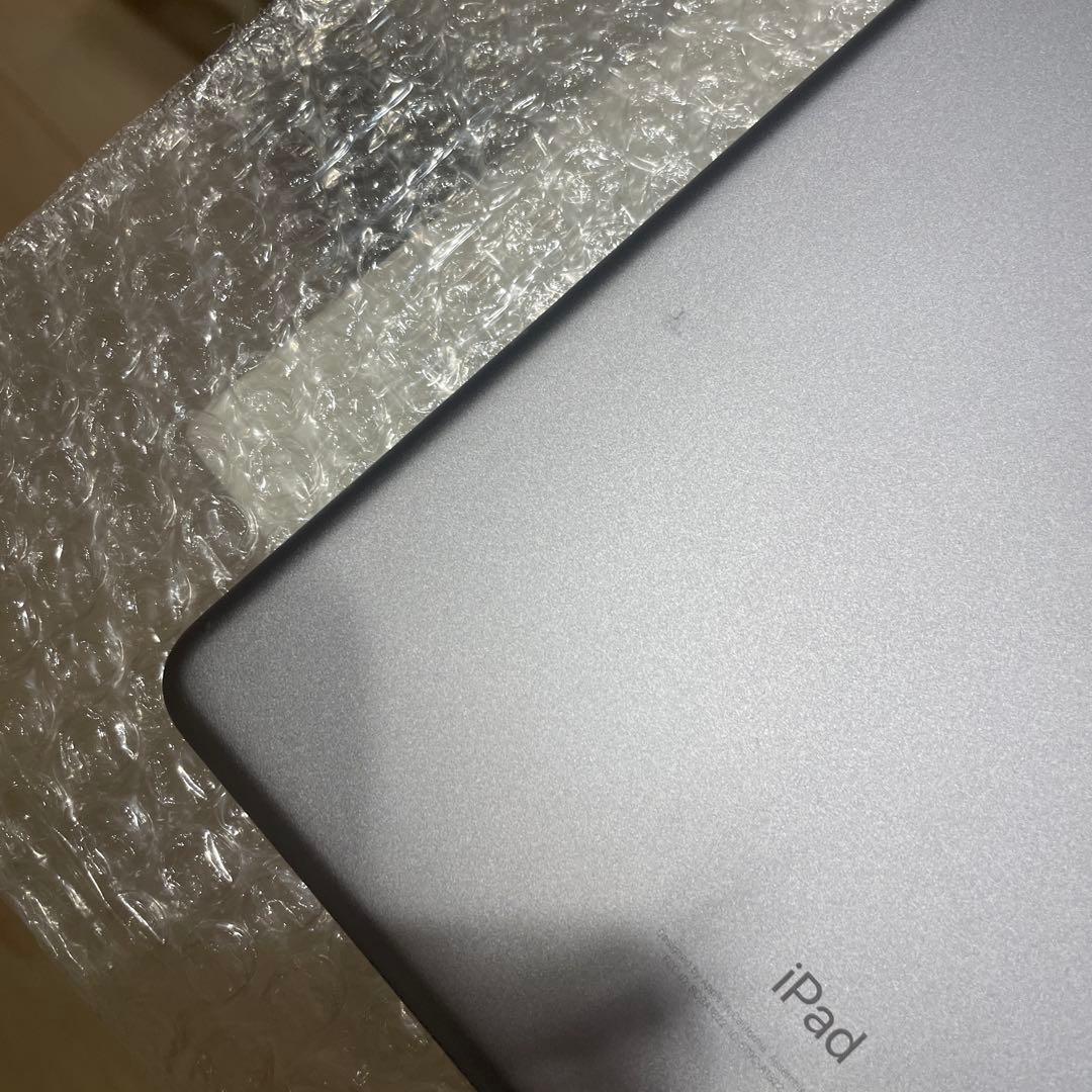 Apple iPad 第5世代 グレー 128GB