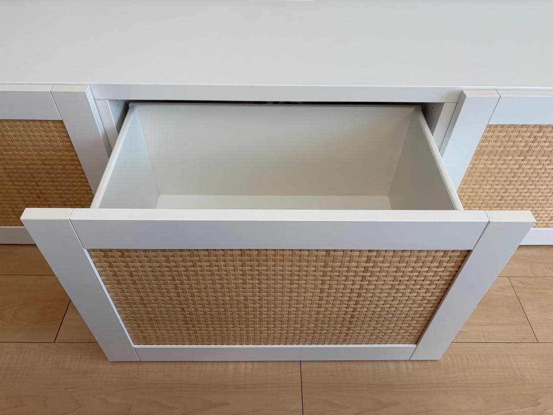 IKEA BESTA テレビ台