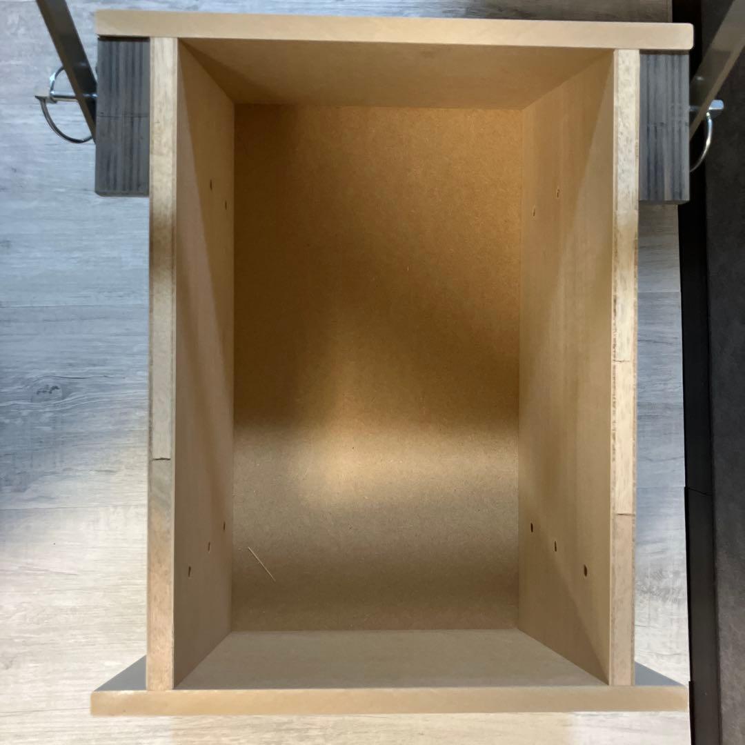 【Meltis】　自宅でピラティス　部屋に溶け込むマルチトレーニング用品