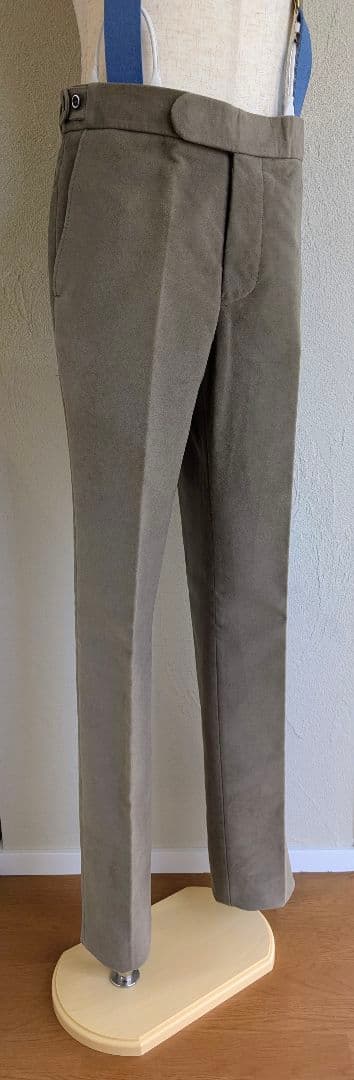 新品タグ付きCORDINGS モールスキンパンツＴＲＪ511グレーサイズW32