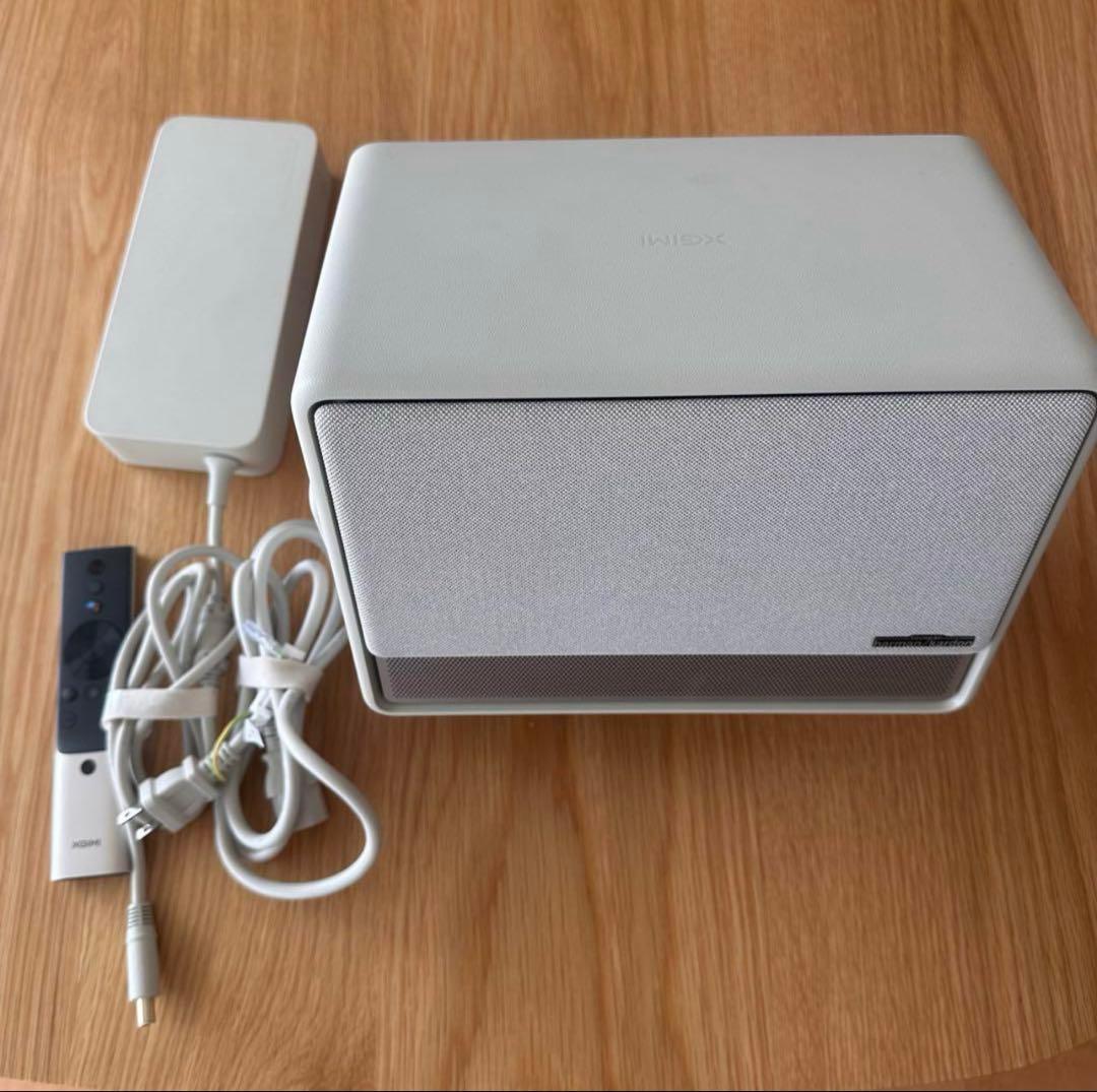 美品 XGIMI HORIZON S Max 4K プロジェクター