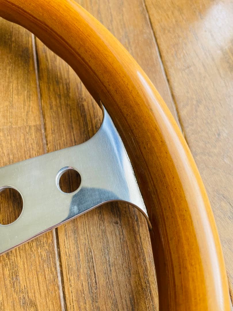 SuperINDY MOMO スーパーインディ　モモウッドステアリング34.5Φ