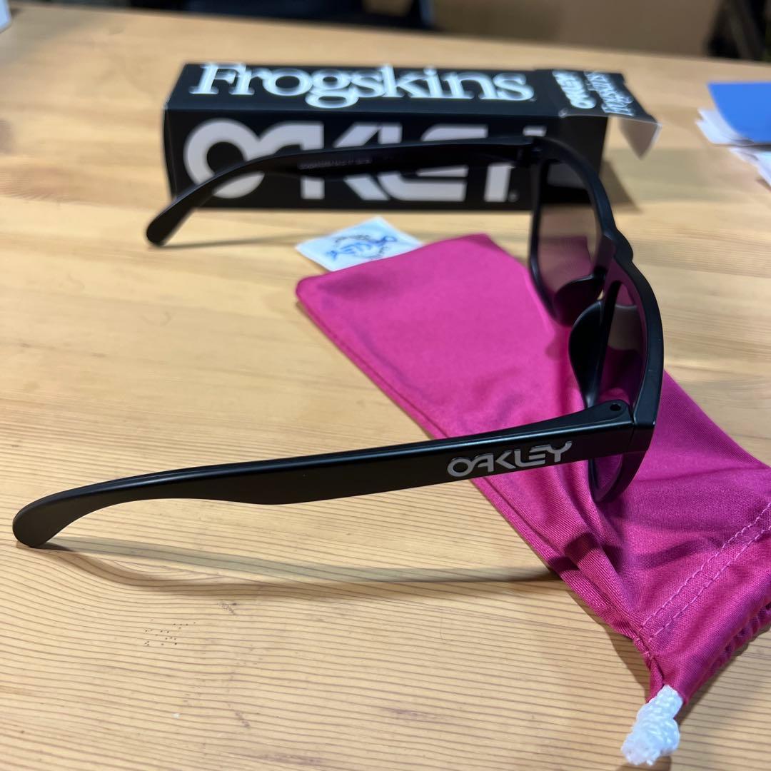 Oakley Frogskins Matte Black サングラス