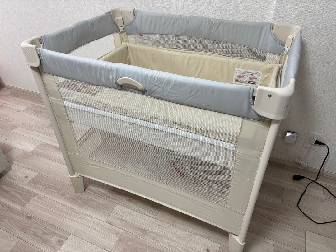 美品　Aprica ベビーベッド ココネル　エアープラス　ココネルエアー