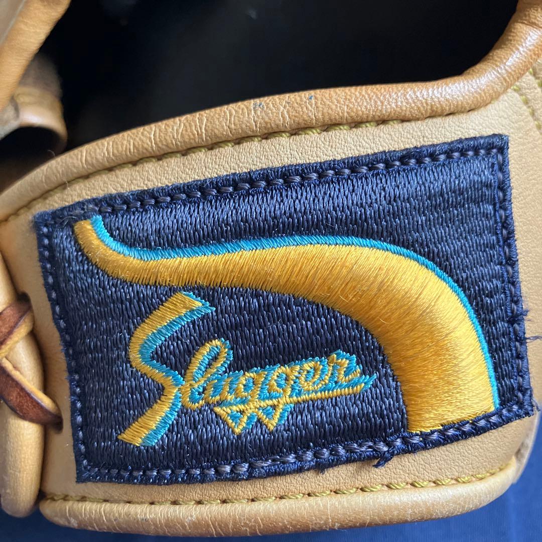 Slugger 硬式グローブ ベージュ