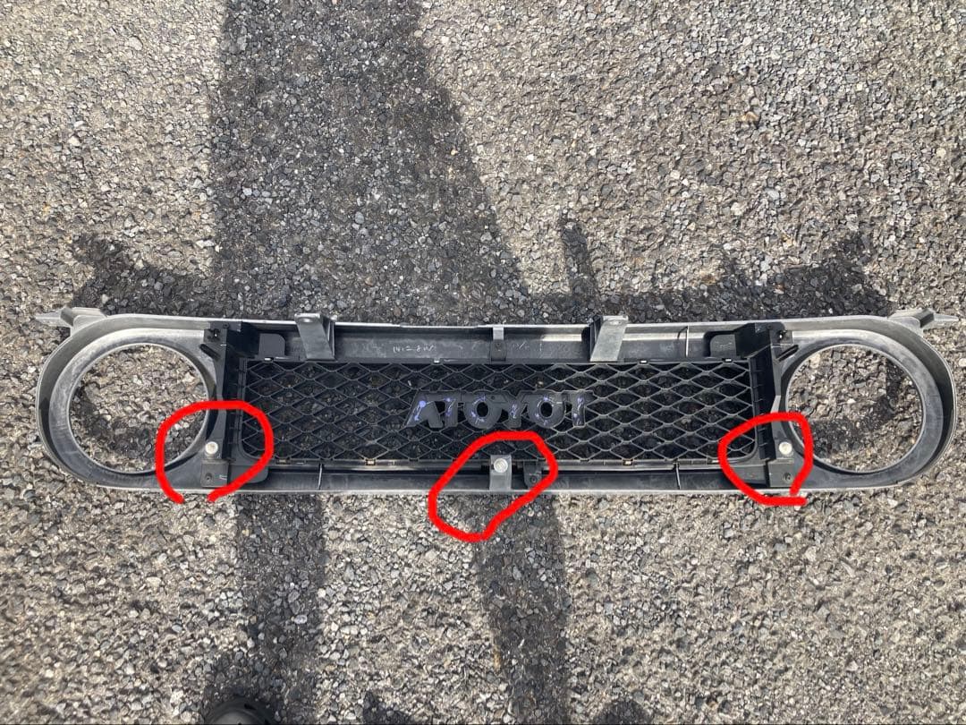 TOYOTA FJクルーザー　フロントグリル