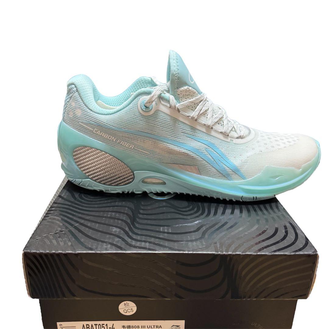 LI-NING　WAY OF WADE 808 3 ULTRAリーニン　バッシュ