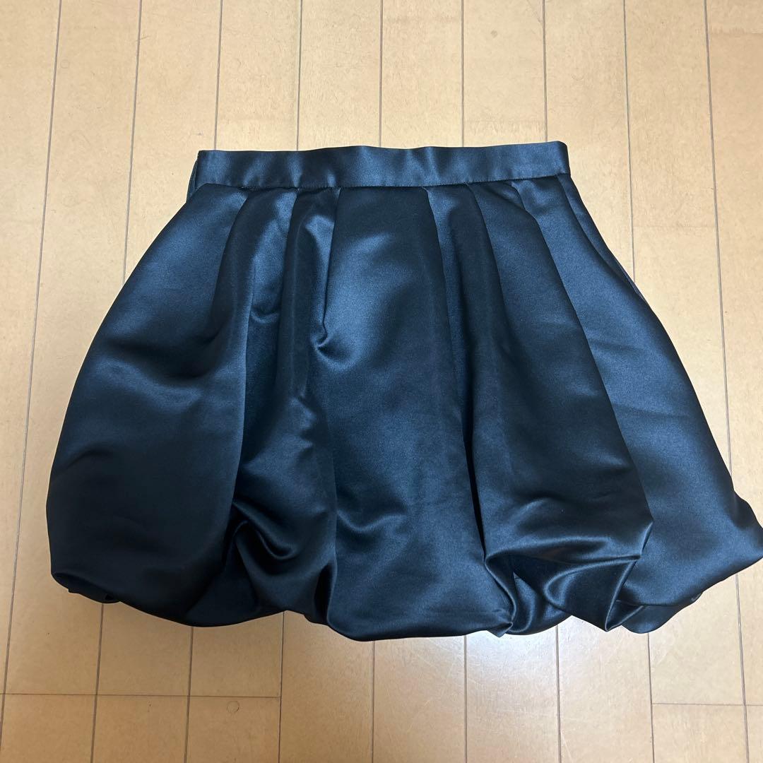 【Y( ˊᵕˋ )♡ 】THE TOE ブラック バルーンスカート