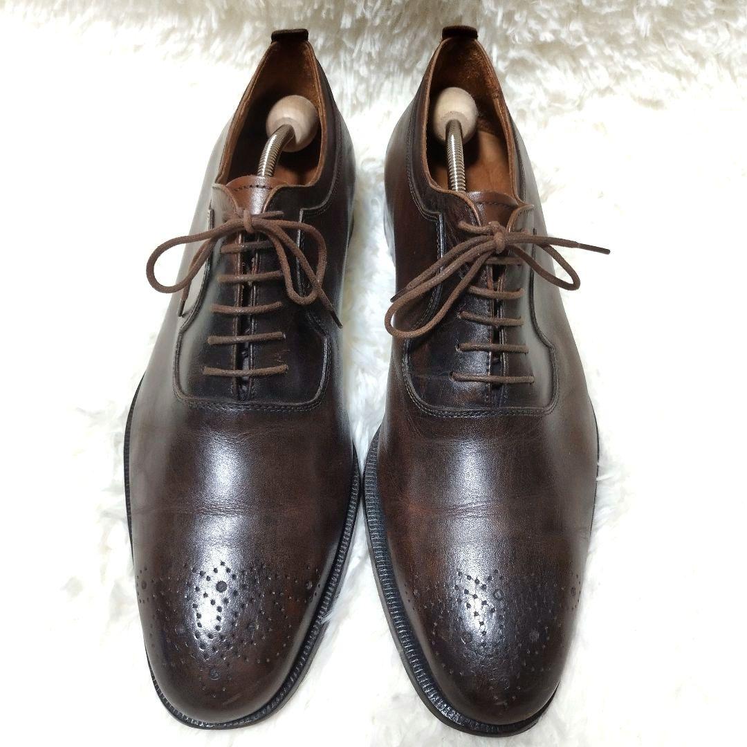 BARNEYS NEW YORK バーニーズニューヨーク メダリオン ブラウン