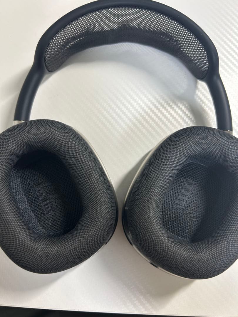 AirPods MAX 保護ケース付き