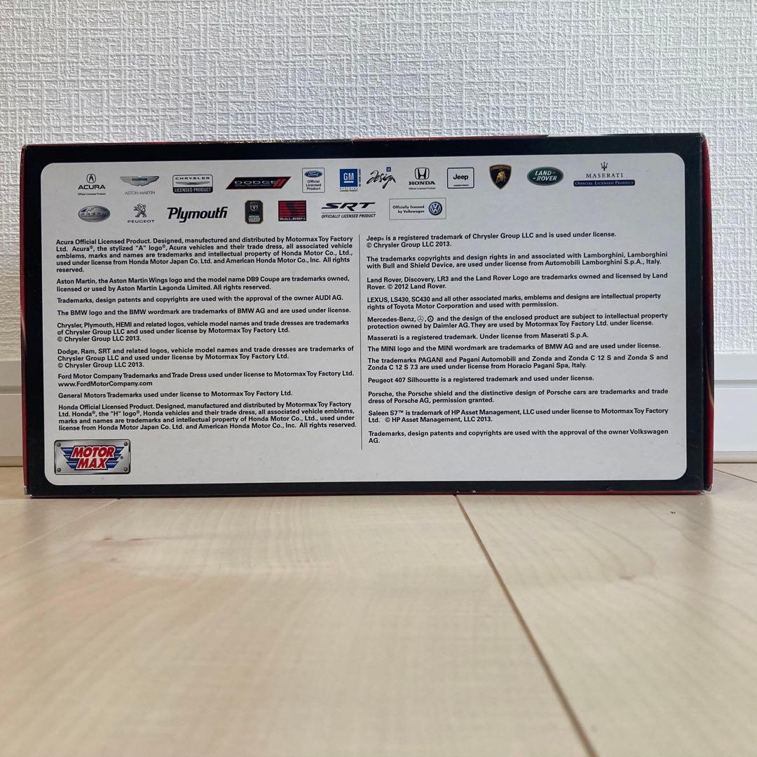 ネ*ロ様 レア！モーターマックス 1/18 パガーニ・ウアイラ