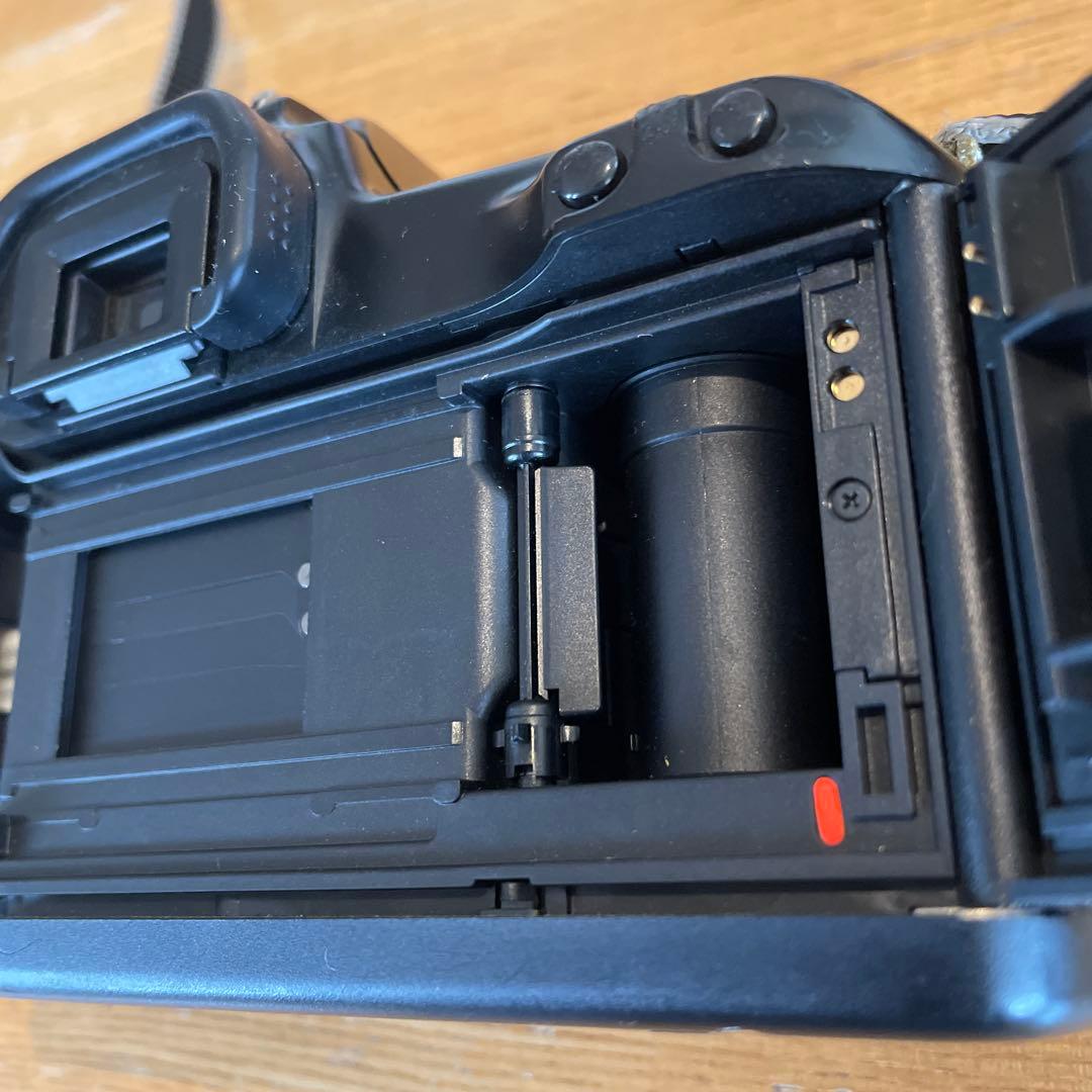 フィルムカメラCanon EOS 1000S