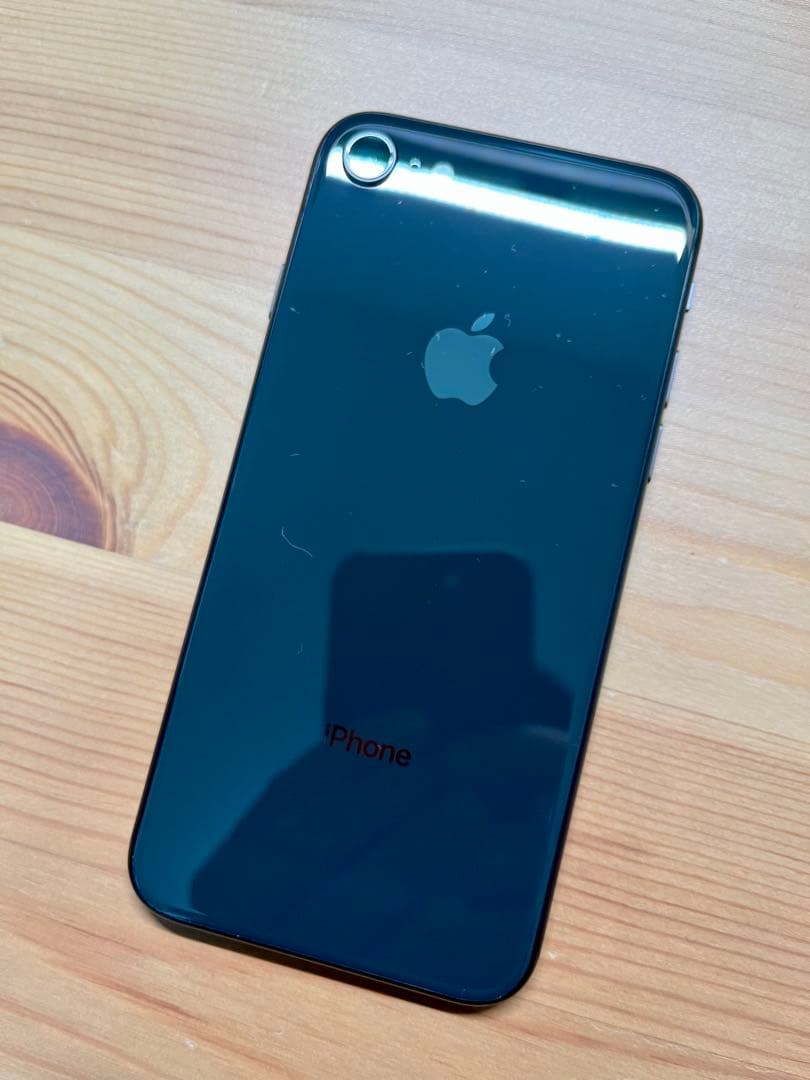 Apple iPhone 8 Space Gray 256GB SIMフリー