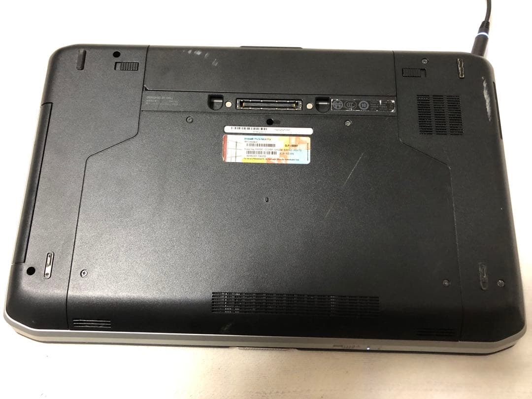 Windowsノート本体 DELL Latitude E5520 Corei5 8GB 250GB