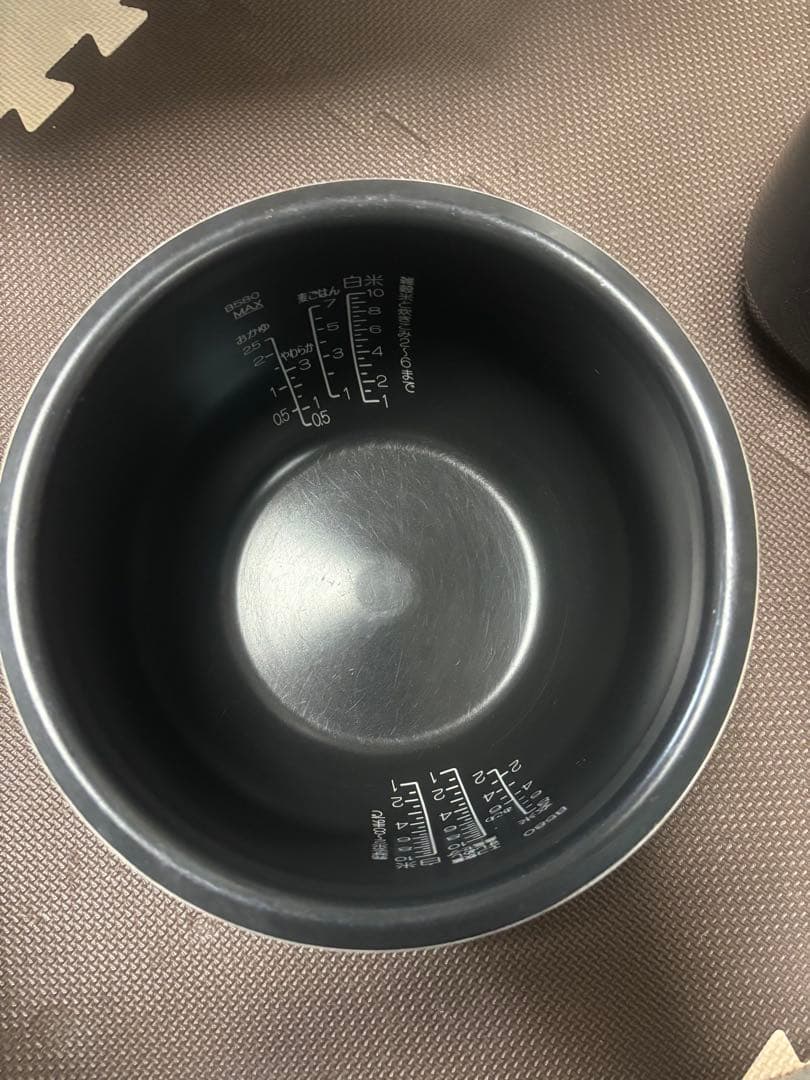 [年末セール]象印 圧力IH炊飯ジャーNW-JX18-2022年製 内蓋新品