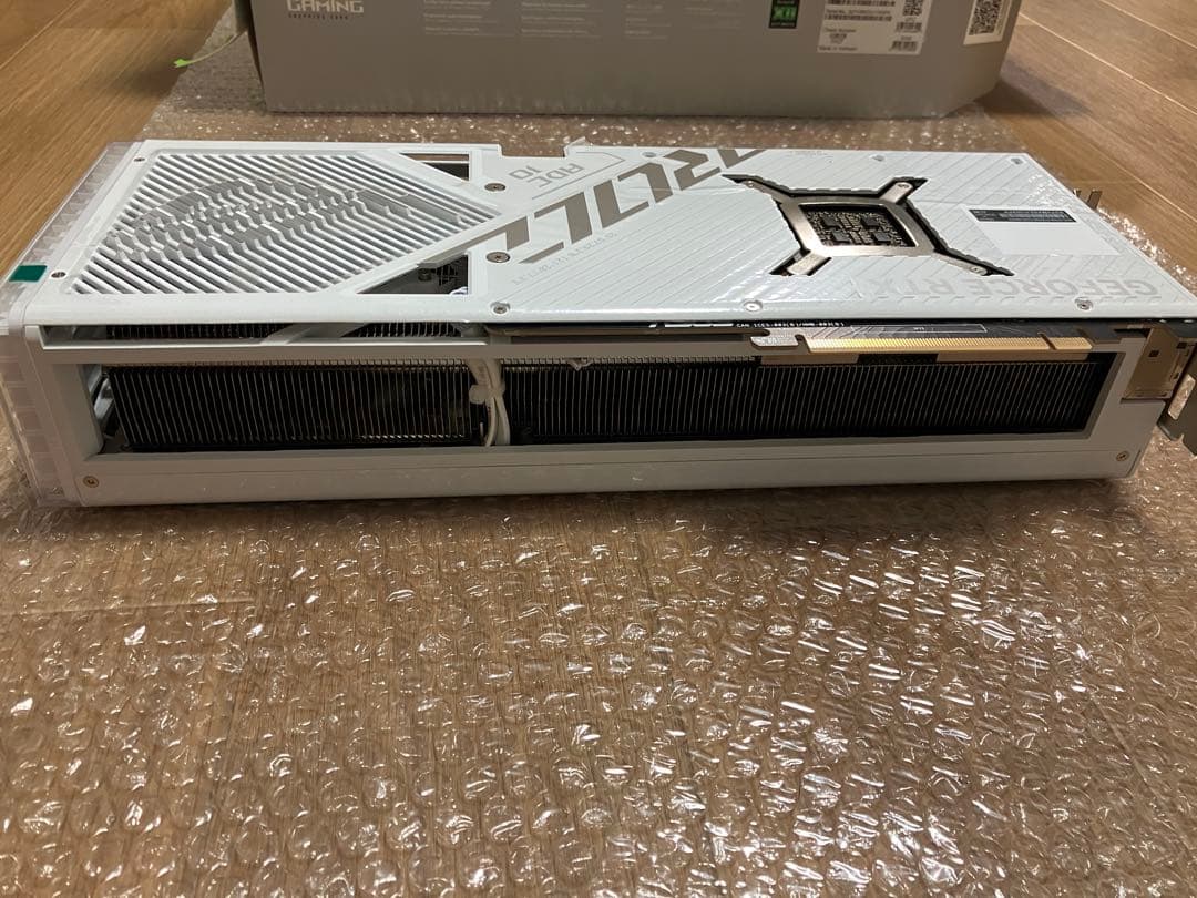 s*o様 今日まで　ROG STRIX GAMING GeForce RTX 4