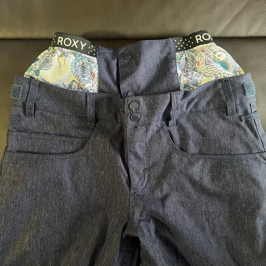 ロキシー　ROXY　レディース　スノーボードジャケット　Sサイズ　総柄上下セット