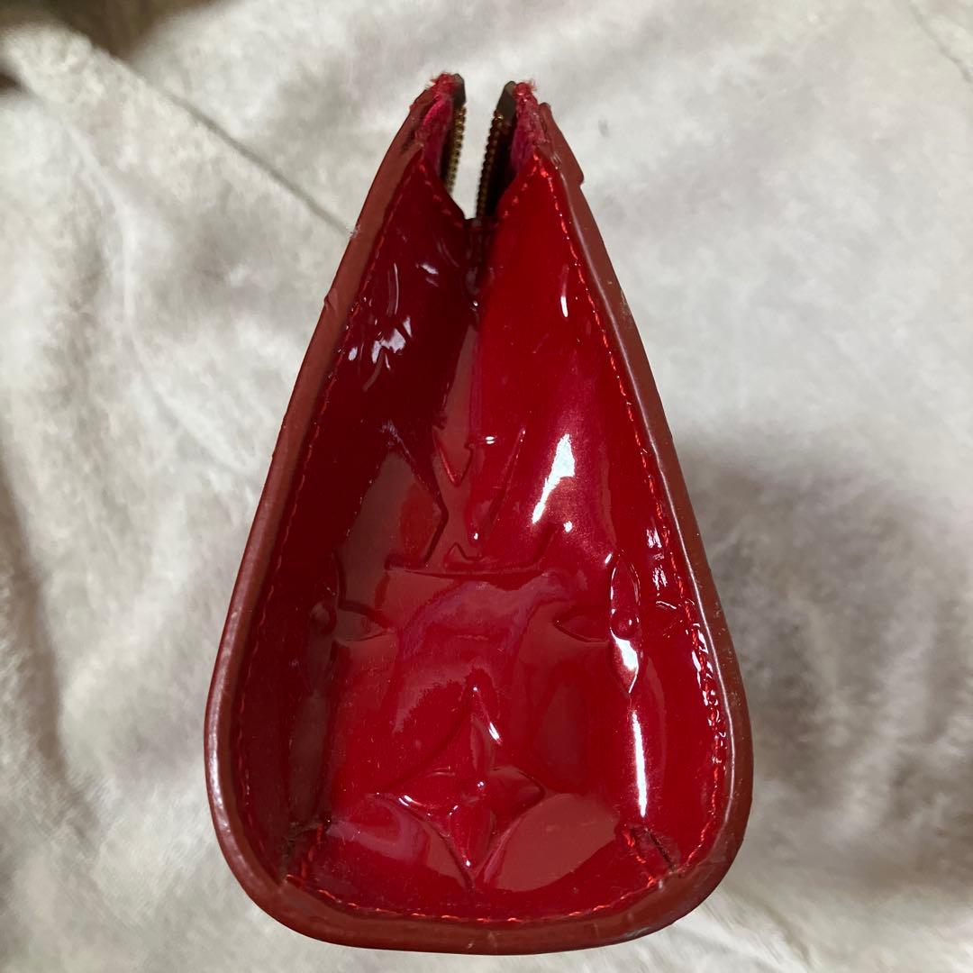 ルイヴィトン ポーチ ヴェルニ トゥルース コスメティック モノグラム エナメル