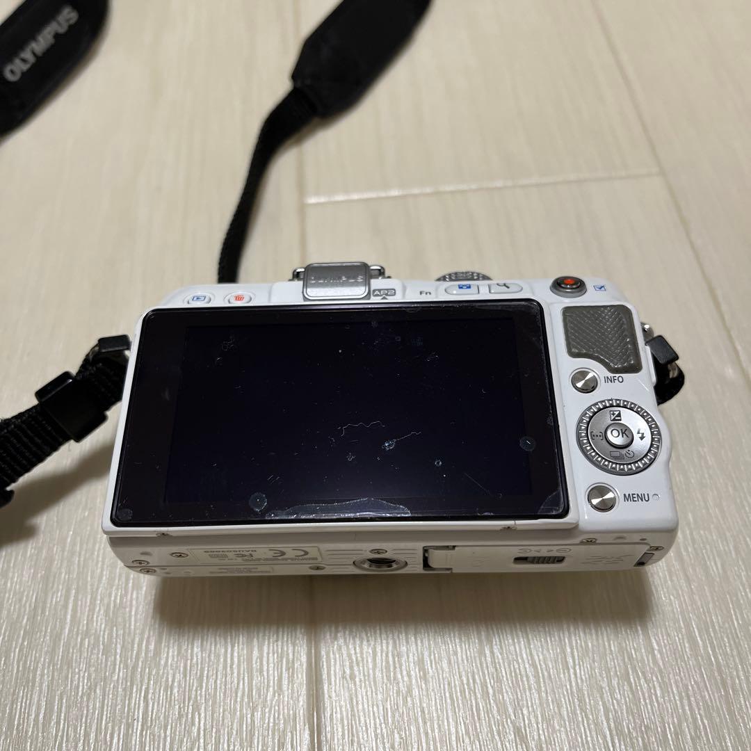 【引越し処分】OLYMPUS PEN E-PL3 本体／動作良好／付属品あり