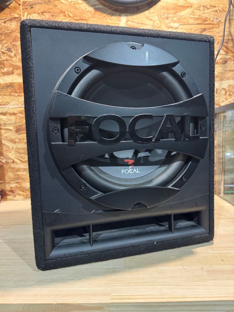 FOCAL サブウーファー