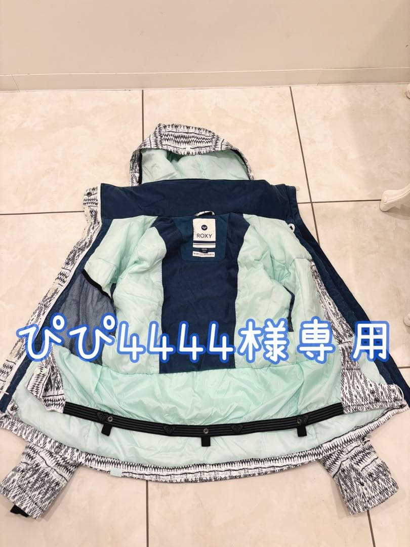 スノーボードウエアROXY/上下(ヒップパッドおまけ付き)女性用Sサイズ