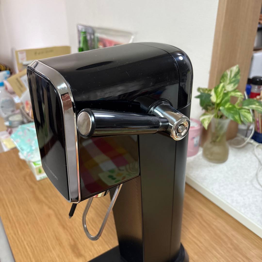 sodastream 炭酸水メーカー ブラック