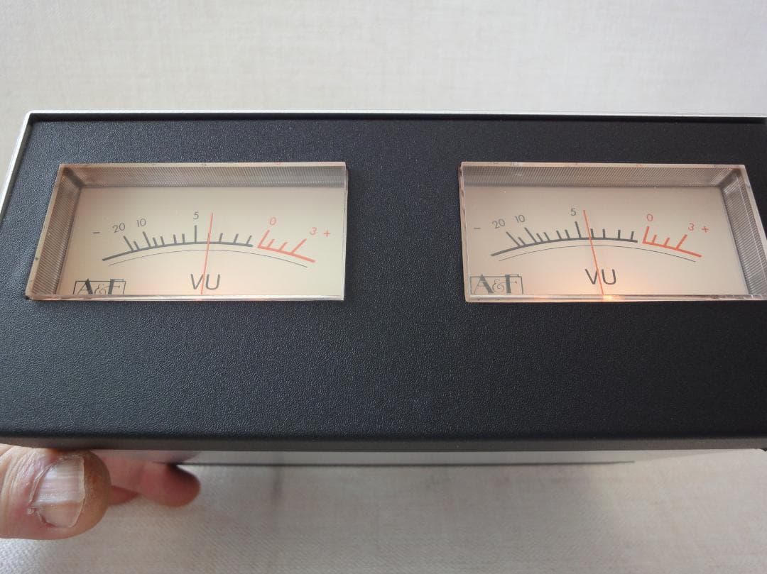 自作ステレオVUメーター196号機（A&Fワイドタイプ中型）